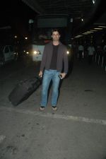 Amit Gaur snapped at the Mumbai International Airport on 28th Oct 2011 (3).JPG